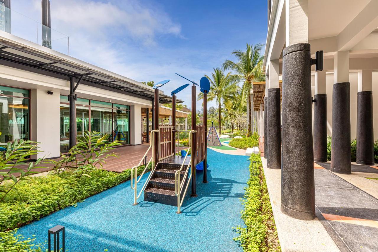 Outrigger Khao Lak Beach Resort - Sha Extra Plus Exteriér fotografie Playground at the school