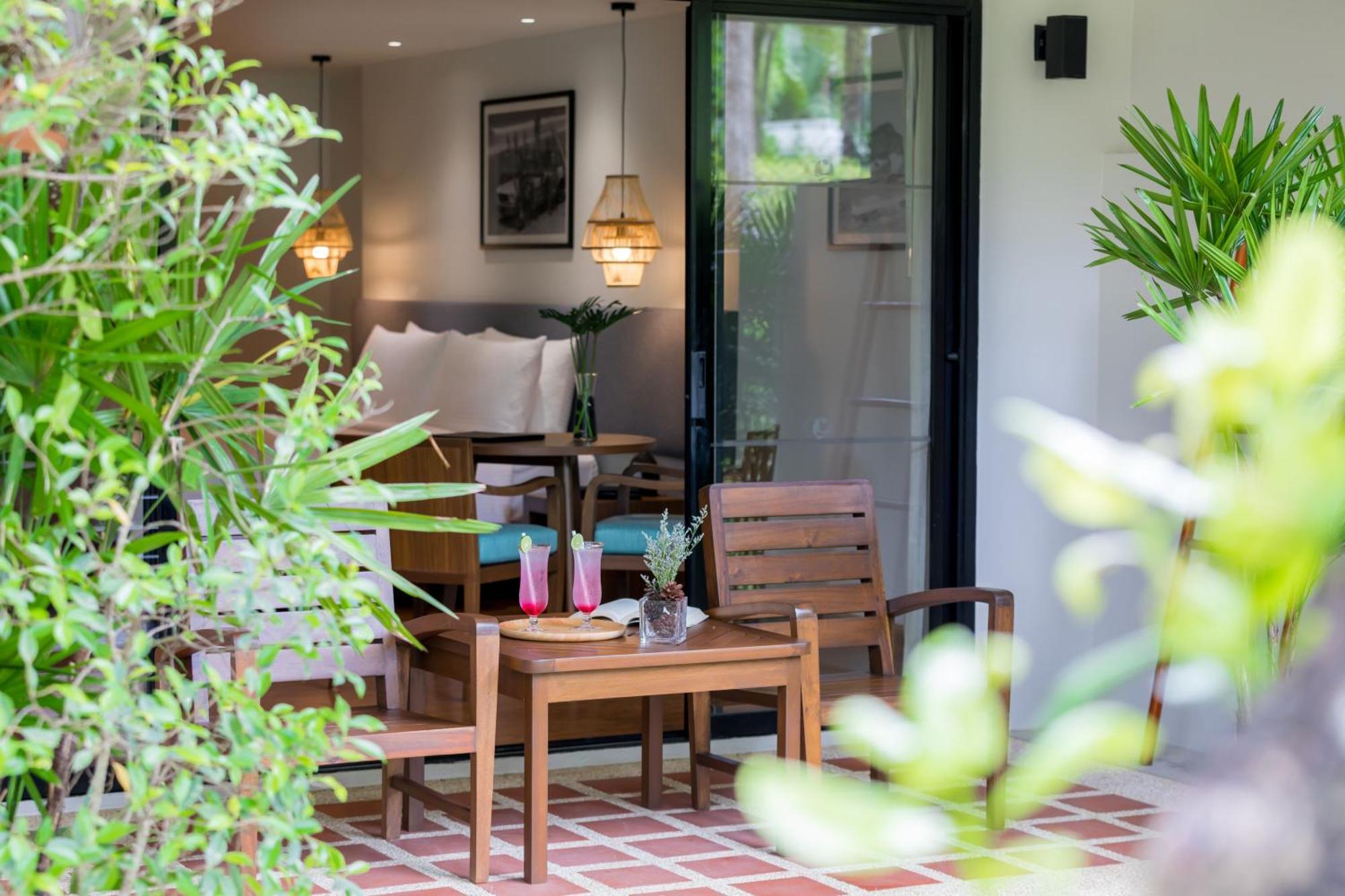 Outrigger Khao Lak Beach Resort - Sha Extra Plus Pokoj fotografie Deluxe Pool Access
